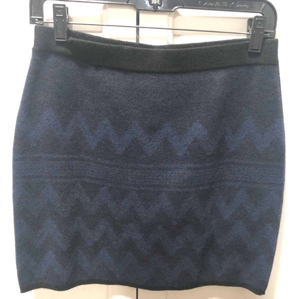 Sweater skirt